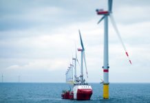 Offshore wind-farm with transfer vessel