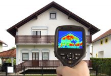 Detecting heat loss at the house with infrared thermal camera
