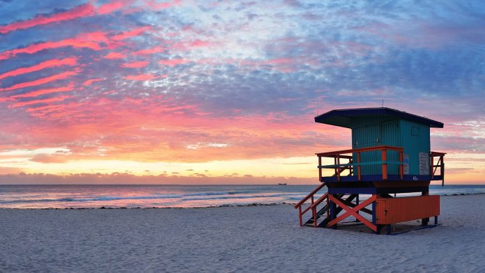 Miami South Beach sunrise with lifeguard tower