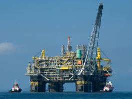 Oil rig in Atlantic Ocean