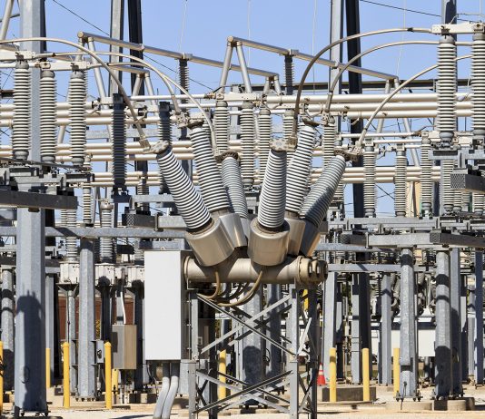 Electricity transmission substation transformers