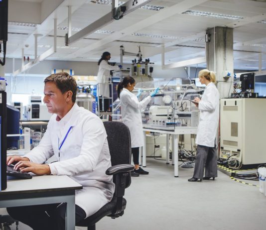 Researchers in a medical laboratory