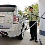 Fueling a hydrogen vehicle