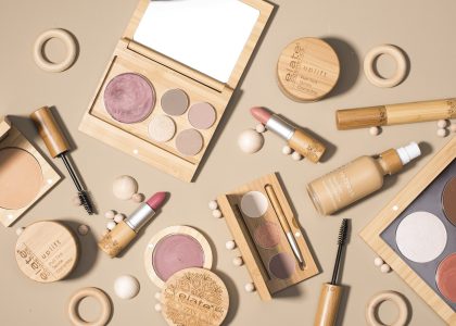 Sustainable Makeup Set
