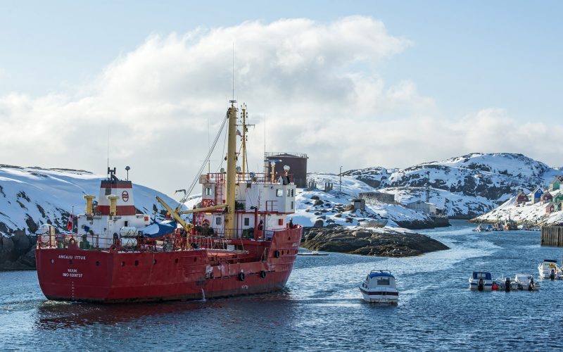 Arctic shipping and recreational boats